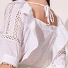 blusa off white decote quadrado 8