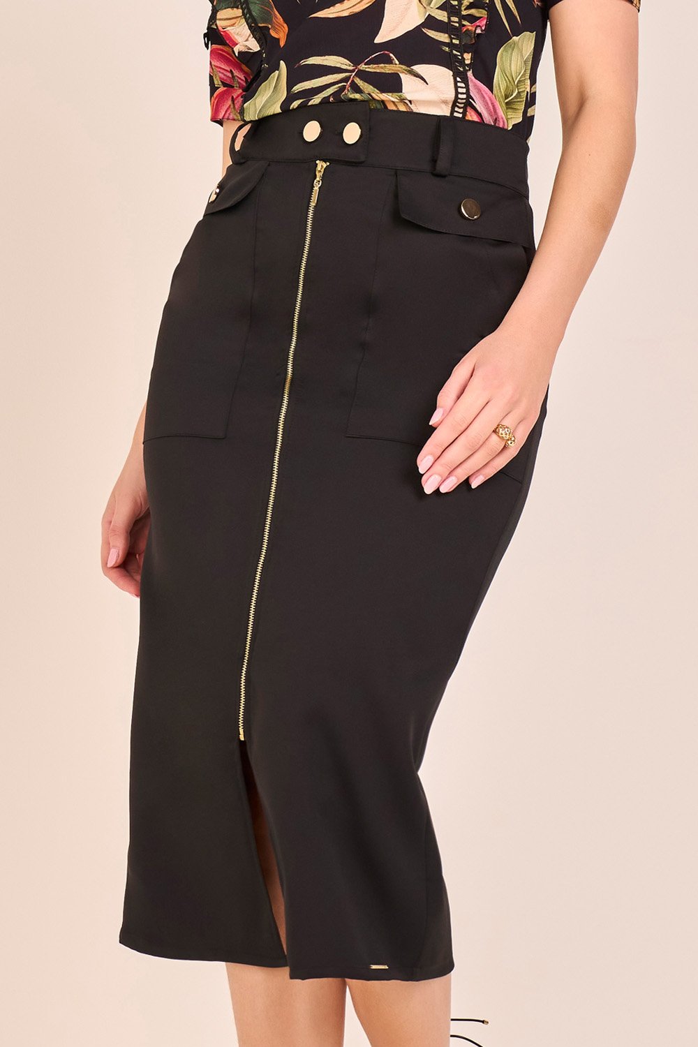 Saia Preta Alfaiataria Zíper E Fenda Frontal Fascinius