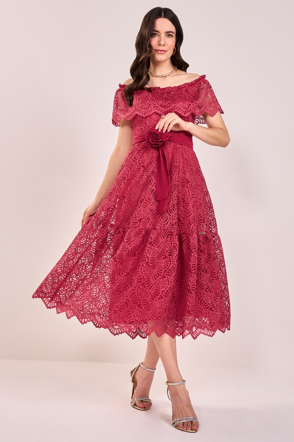 Vestido Magenta Renda Estilo Ciganinha Godê Midi Fascinius - Main Image