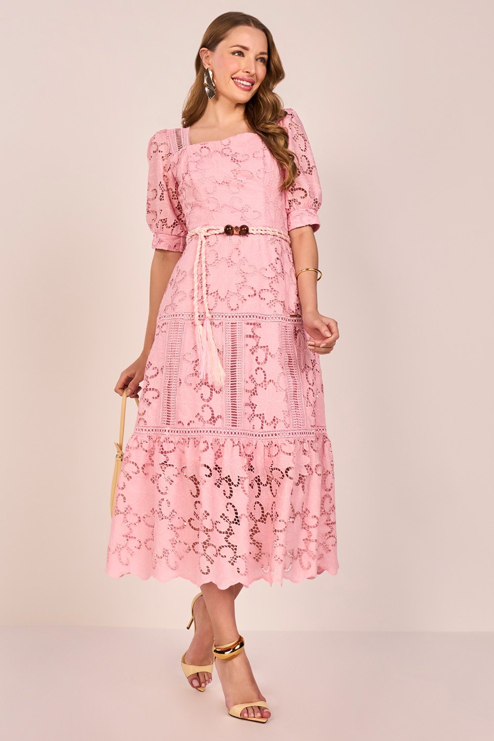 Vestido Rosa Algodão Bordados Richelieu Evasê Midi Fascinius