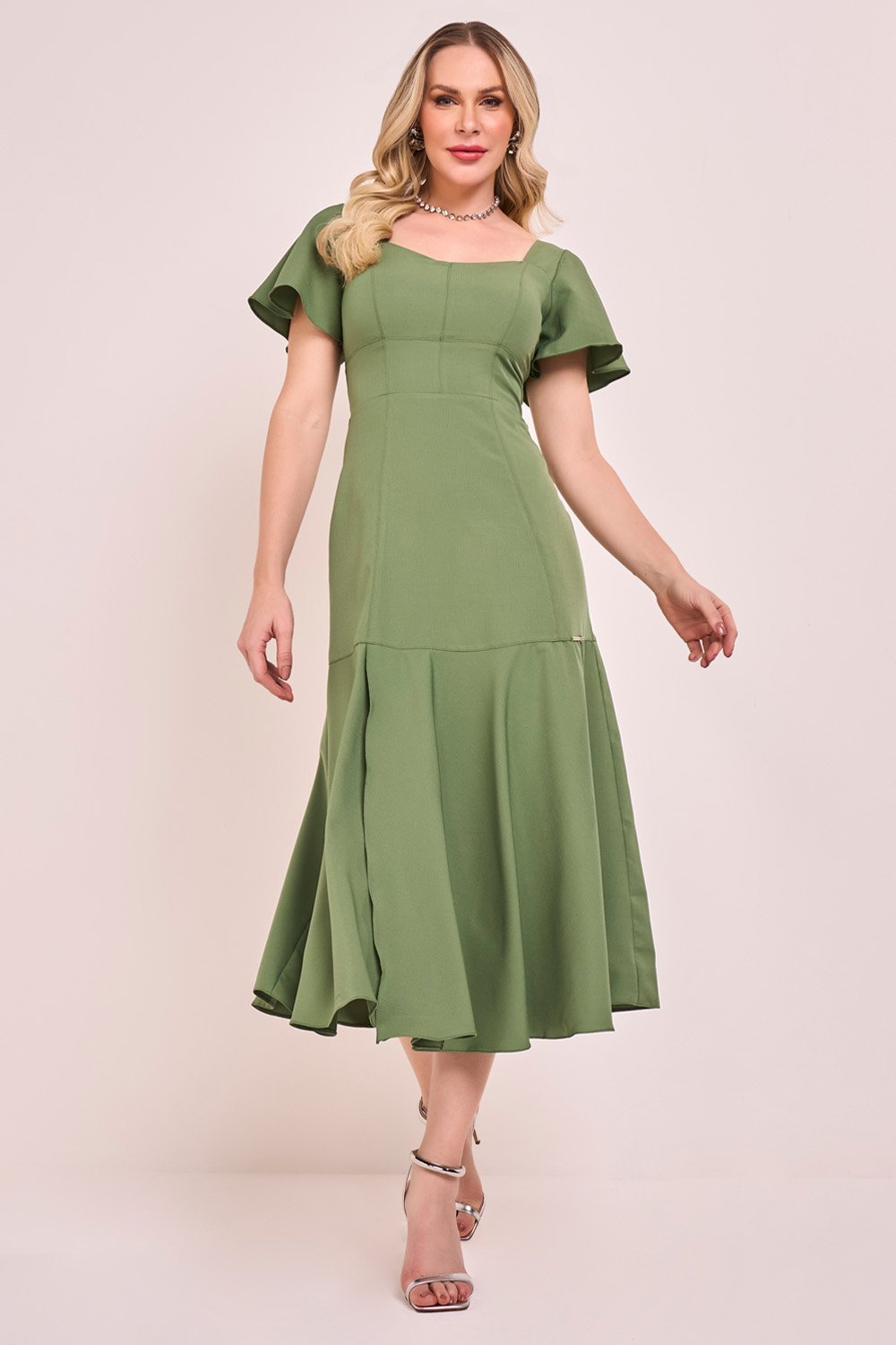 Vestido Verde Alfaiataria Babado Transpassado E Decote V Peplum