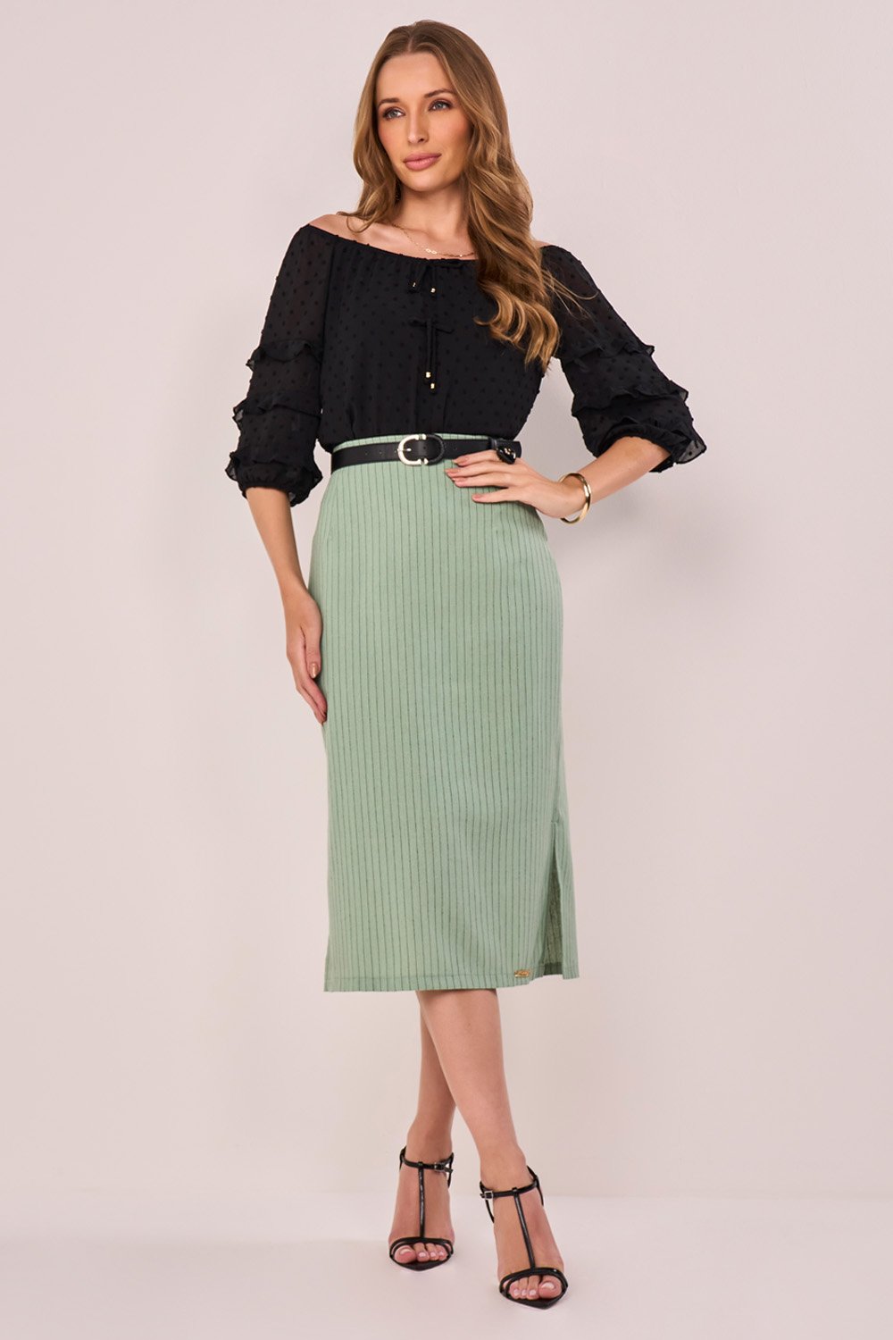 Saia Lápis Verde Viscolinho Risca De Giz E Fendas Laterais Midi