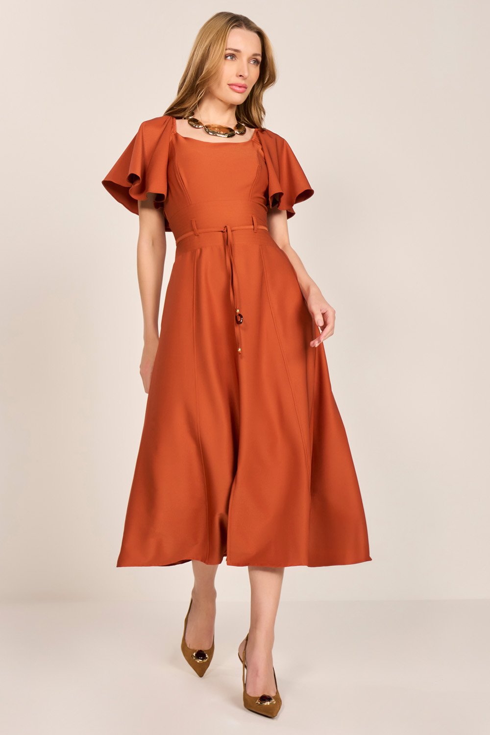 Vestido Ferrugem Mangas Raglan Godê Midi Fascinius