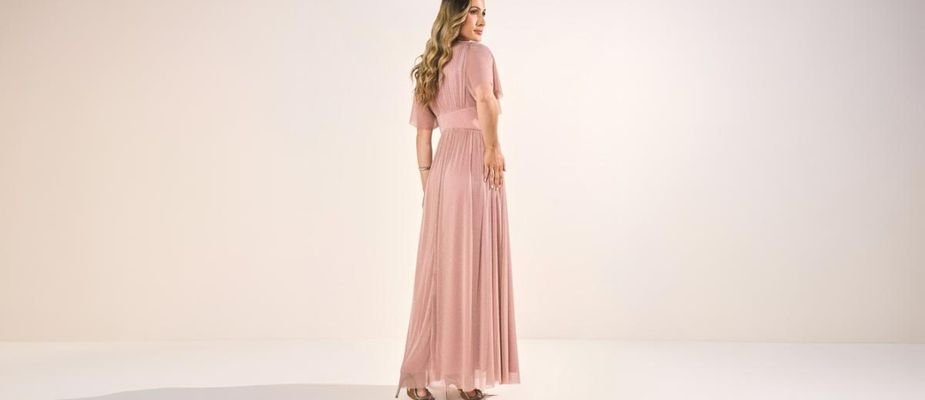Dicas para usar vestido longo em todas as estações Dicas para usar vestido longo em todas as estações