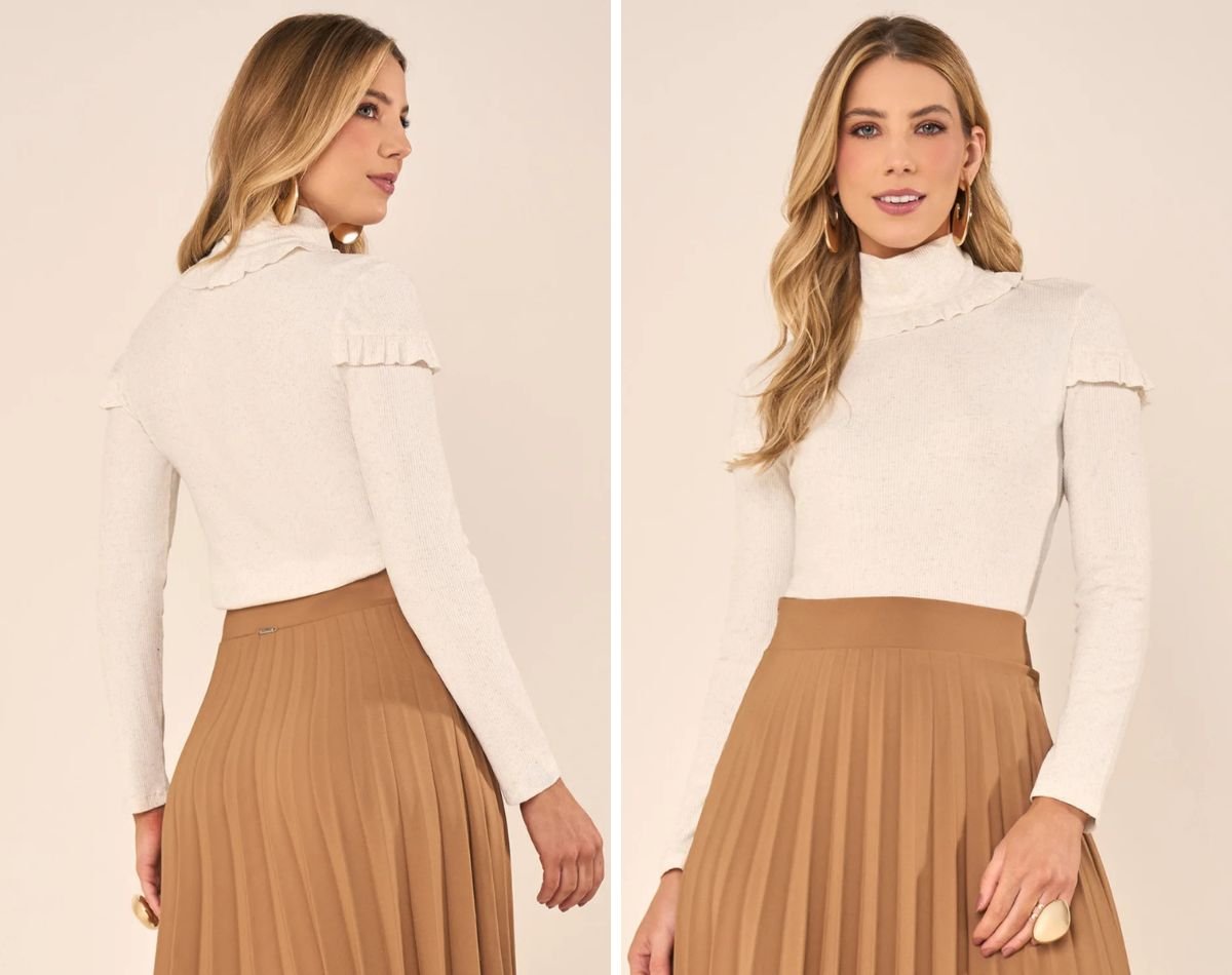 modelo com blusa de gola alta