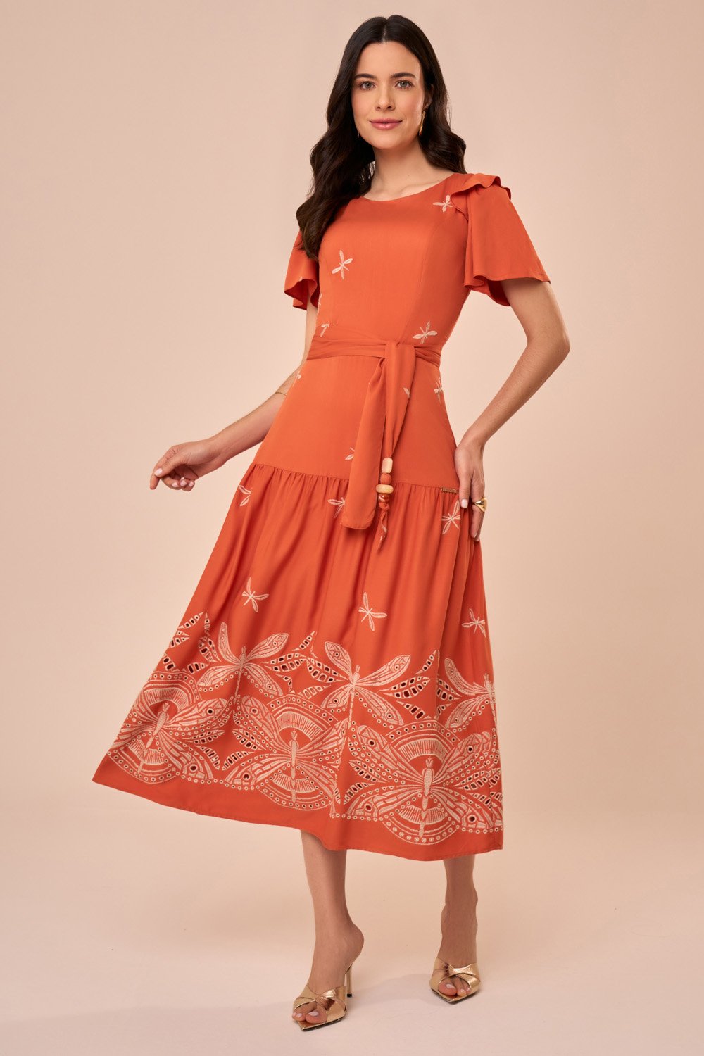 Vestido Midi Evasê com Bordado de Libélulas Laranja - Fascinius